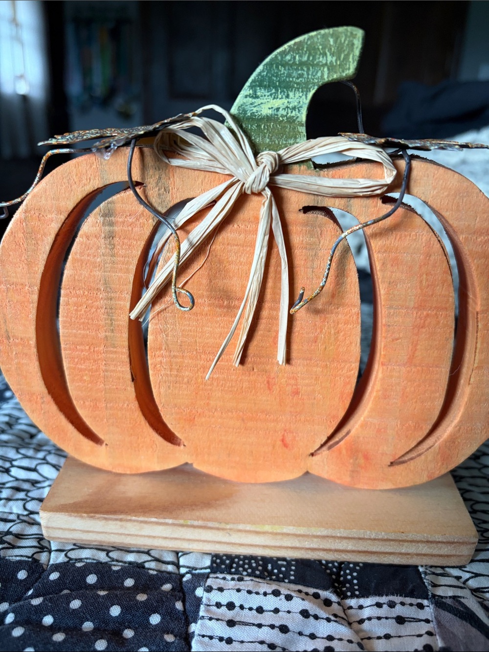 Rustic Orange Wooden Pumpkin Table Decor with Raffia Bow and metal leaves NWT - Picture 3 of 5